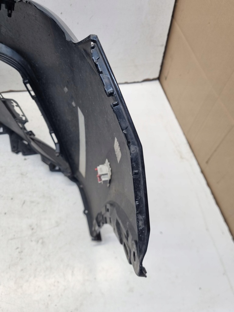 Lexus rx 5 v 22- бампер перед передній Зі Шроту