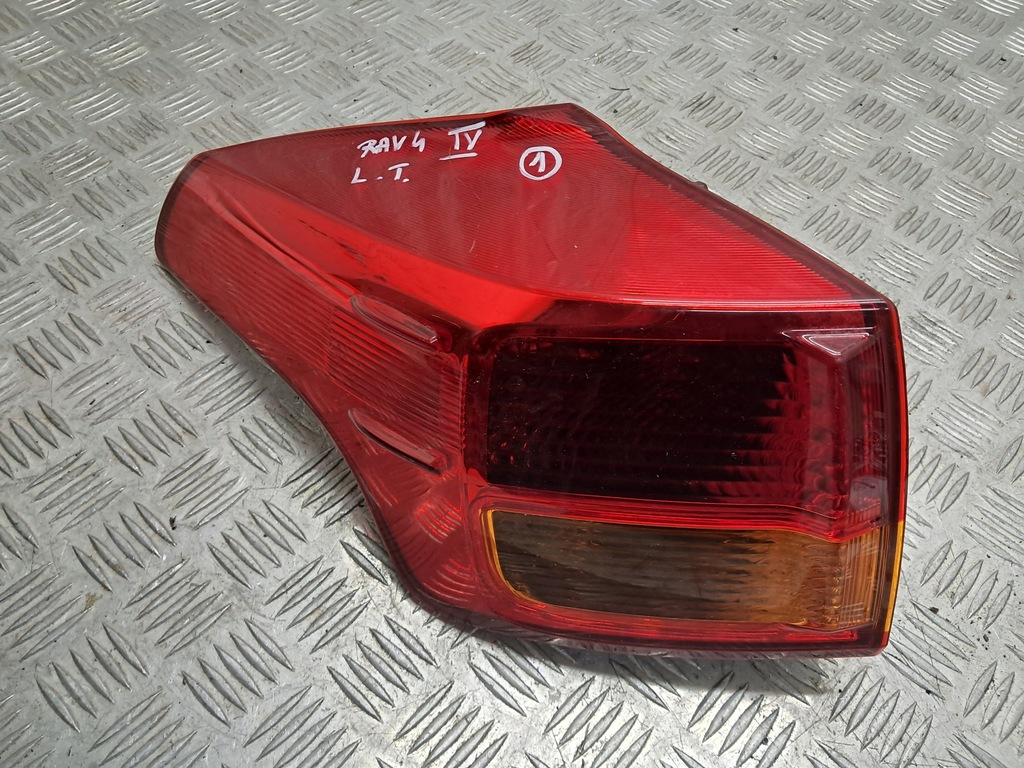 фото №1, Toyota rav4 iv лампа левый задняя задняя w крыло