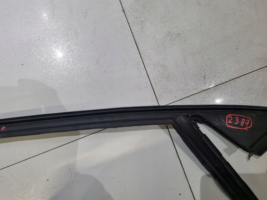 фото №9, Volvo xc90 прокладка дверь передняя левый перед