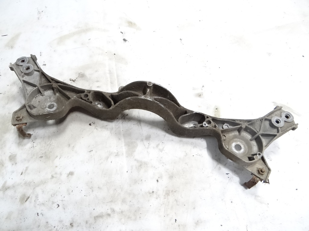 фото №1, Bmw x3 e83 кронштейн кронштейн підпора вала задня балка