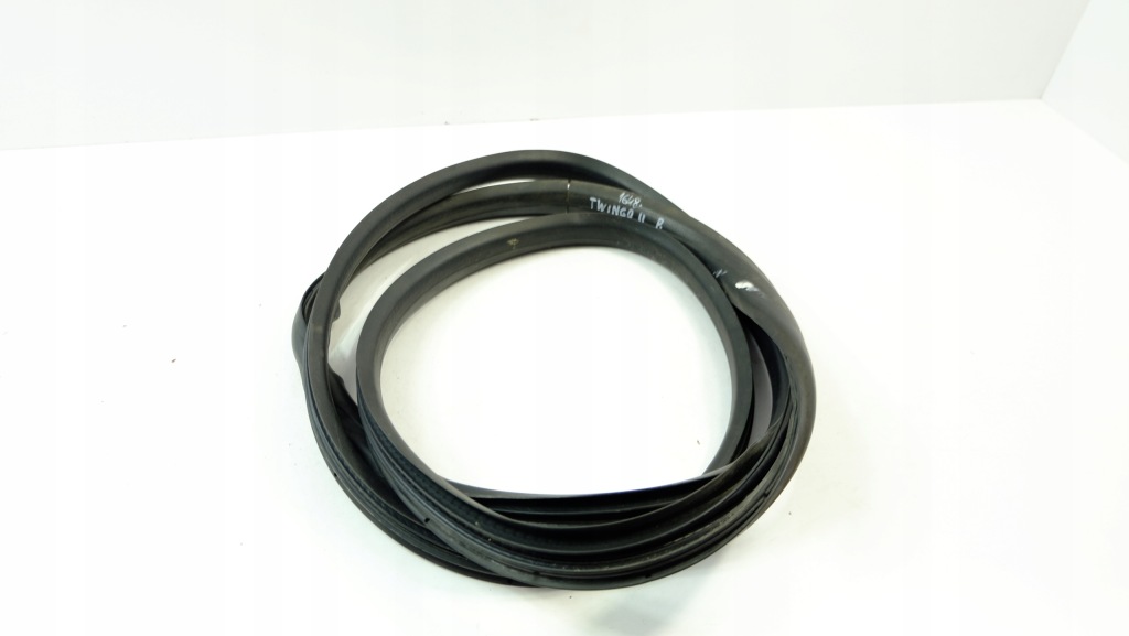 фото №1, Renault twingo ii прокладка кузовная дверь правая 3d