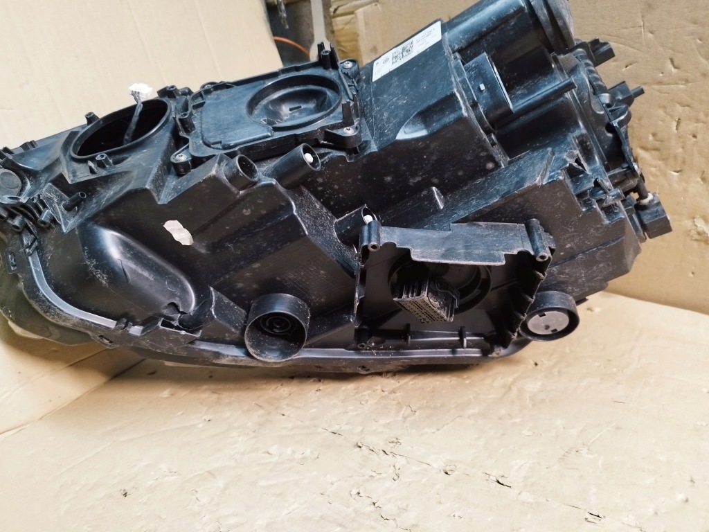 фото №10, Лампа правая full led vw golf sportsvan lift 2017-