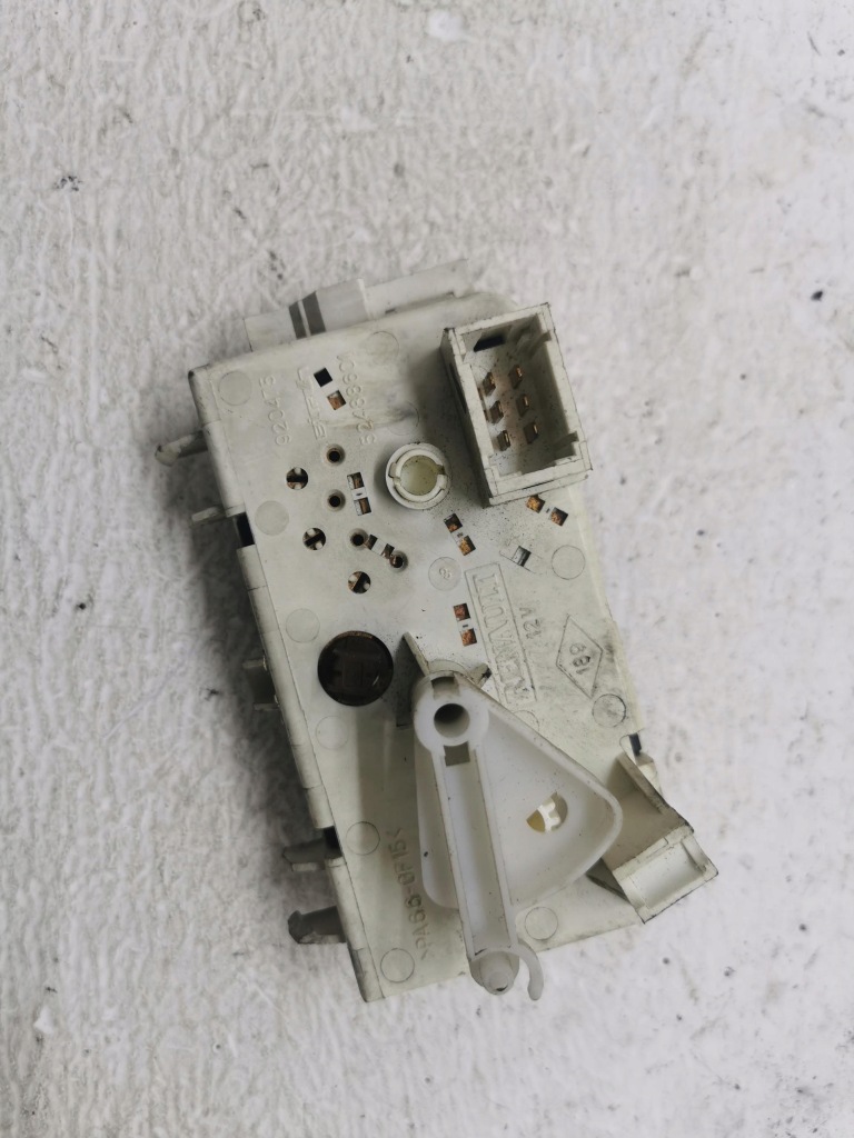 фото №2, Панель обдув renault vel satis 52488601 01-05 eu