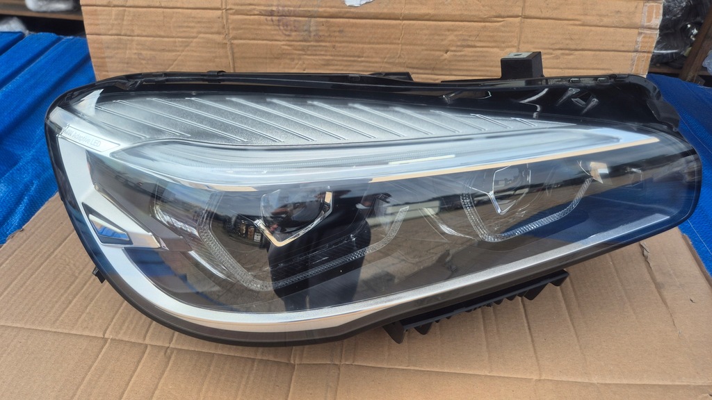 фото №1, Bmw 2 f45 f46 lift idealna правая 18- фара адаптивный led a8 8738646- 04