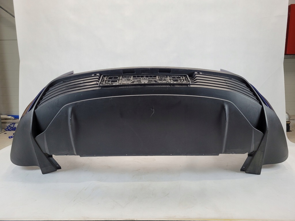 фото №9, Бампер задній задня porsche taycan 19- enzianblau