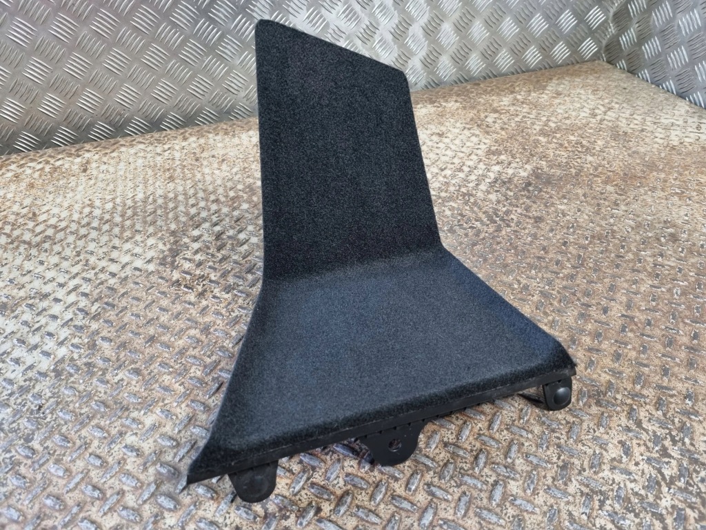 фото №1, Молдинг декоративна багажника tesla 149295600c electric 2022