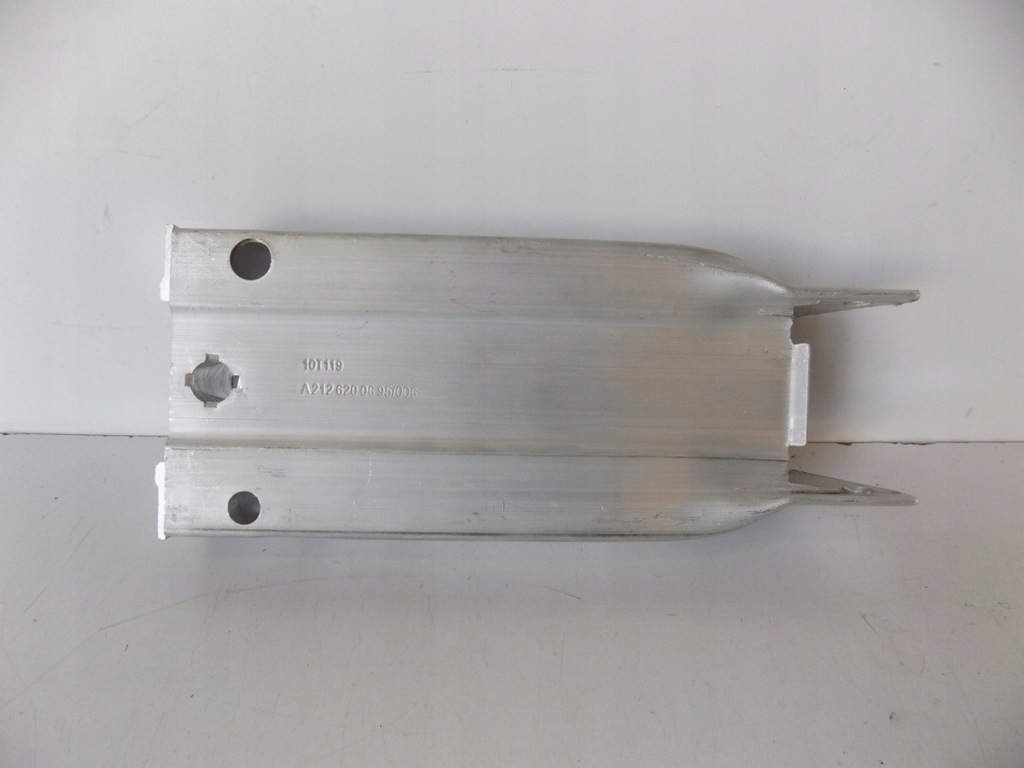 фото №1, Mercedes w212 - зона деформации r - 10906