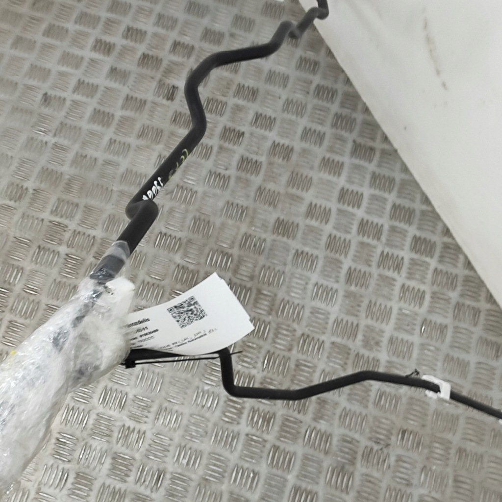 фото №7, Lexus rx 450h 2023 шланг пального