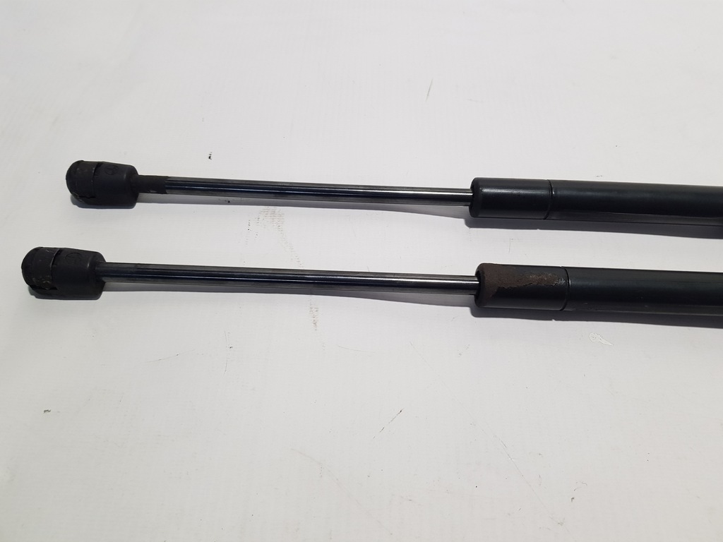 фото №1, Mercedes w251 привод капот 2518800129