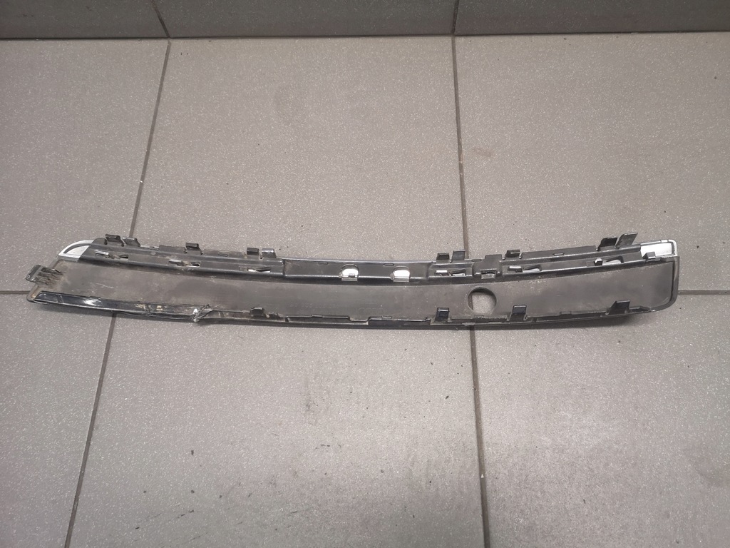 фото №9, Молдинг бампера правий перед audi a8 d3 4e0807224ab