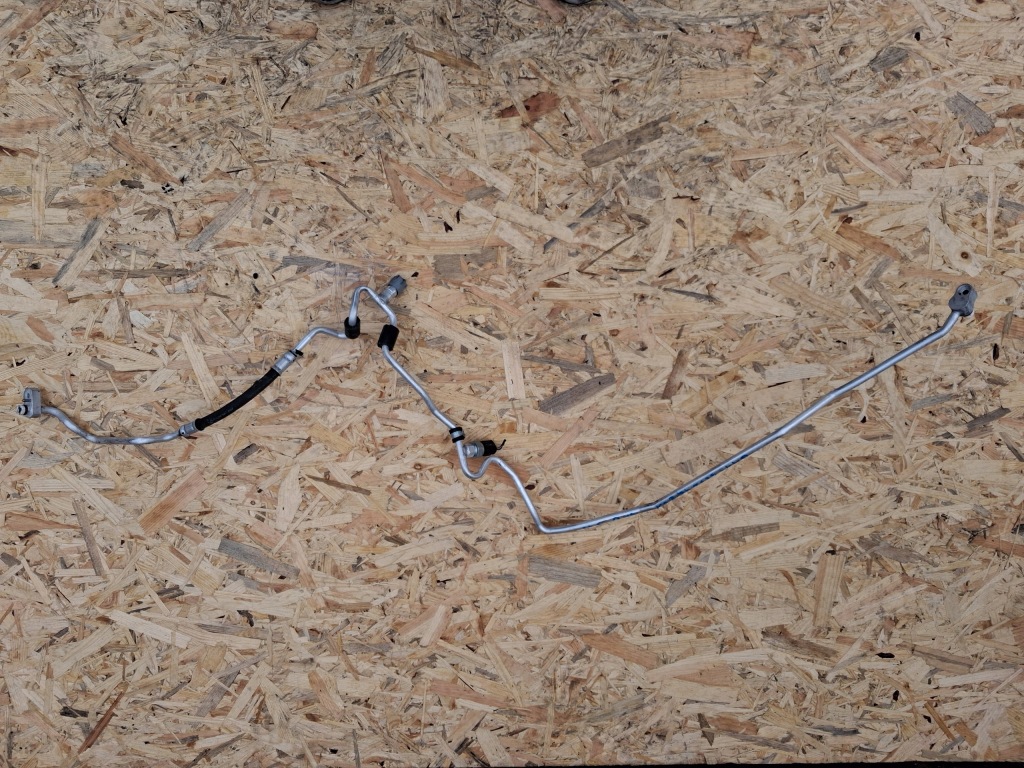 фото №1, Шланг трубка кондиционера bmw x1 f48 64536832952