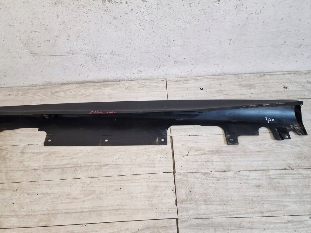 фото №8, Ferrari roma молдинг порог правая