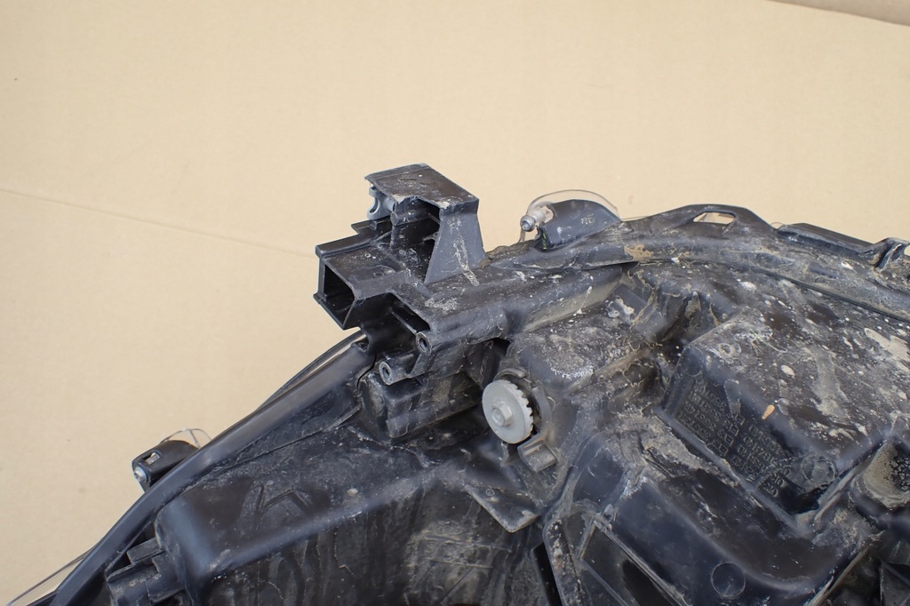 фото №12, Лампа правый перед 81110-0kp41 toyota hilux viii led lift