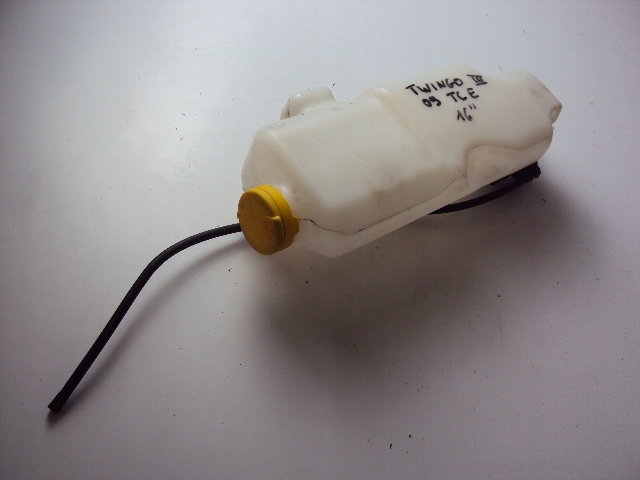 фото №2, Бачок омывателя renault twingo iii 16 r