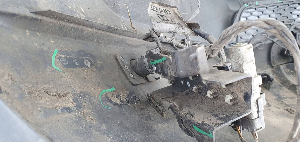 фото №14, Land rover evoque l538 бампер перед передний решётка радиатора bj32-17f003