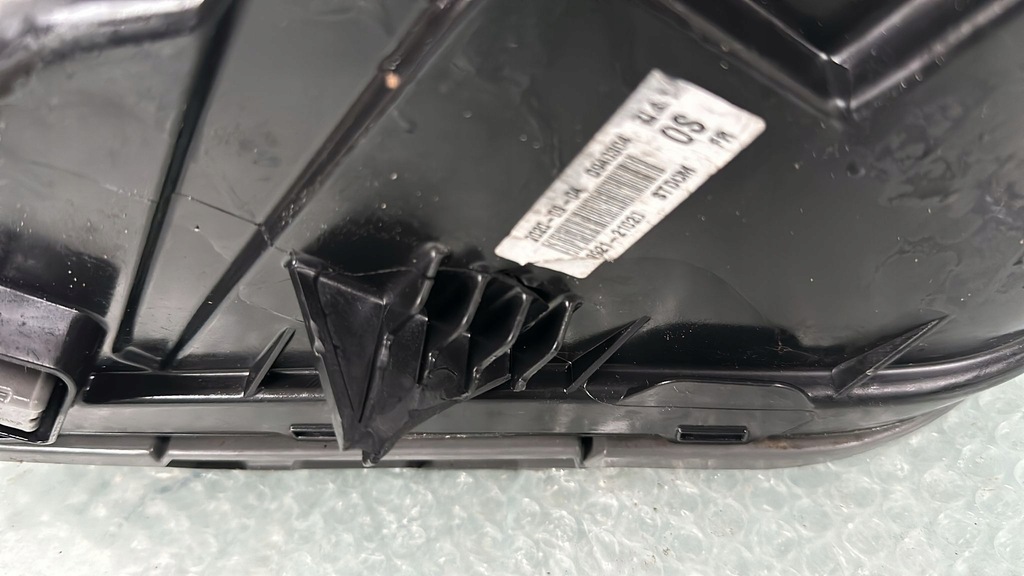 фото №6, Hyundai kona 2018- лампа правая обычная передняя