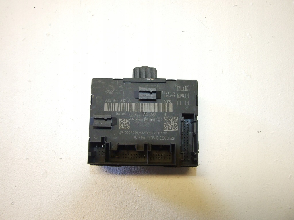 фото №1, Модуль двері правий перед audi a3 golf vii 5q0959392