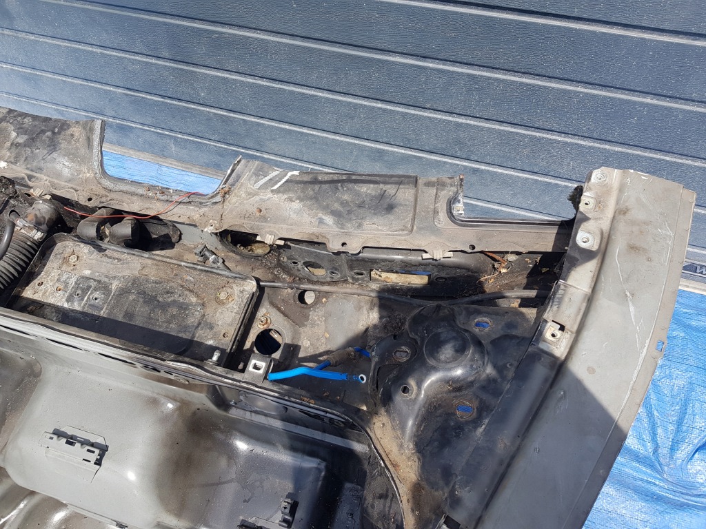 Четвертина піддон ремінь передній лонжерон перед porsche boxster 986 в Україні