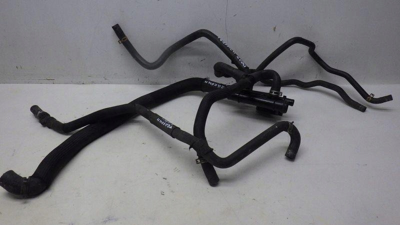 фото №6, Корпус термостата wąż труба trafic vivaro 2.0 dci