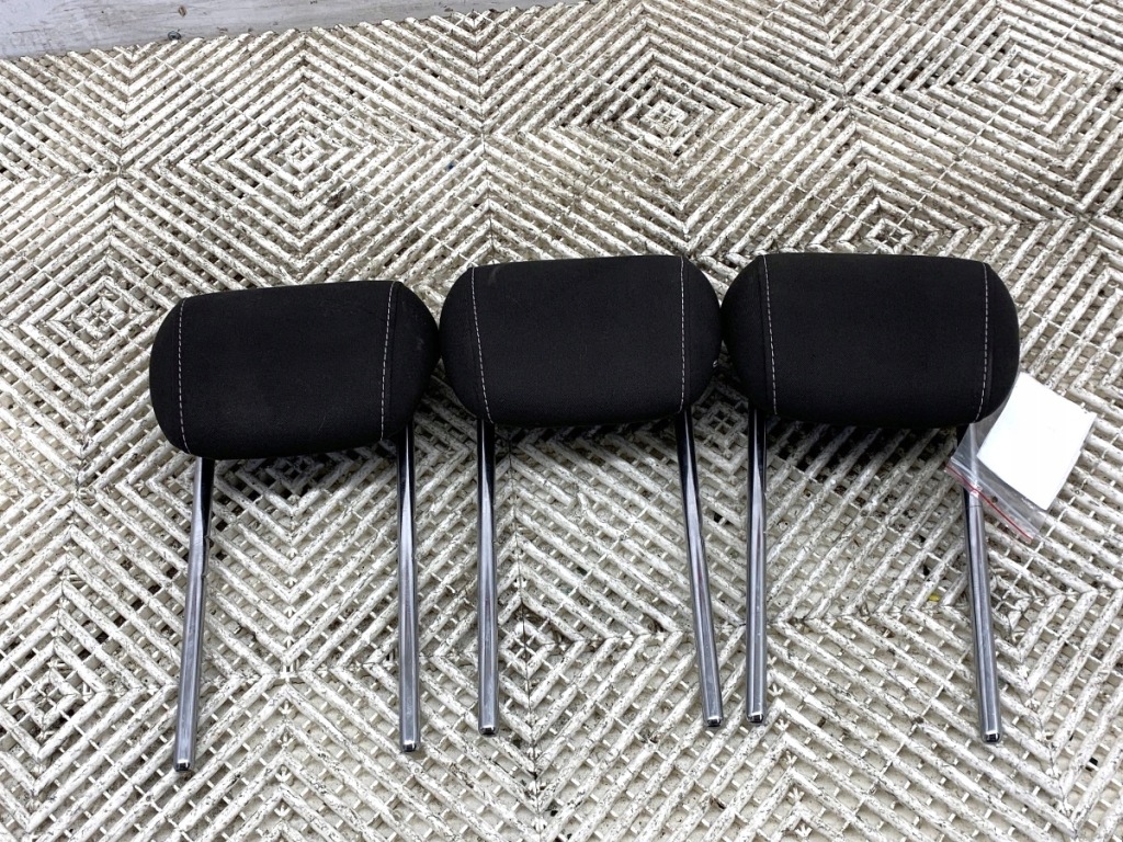 фото №1, Підголівник задня комплект opel zafira c