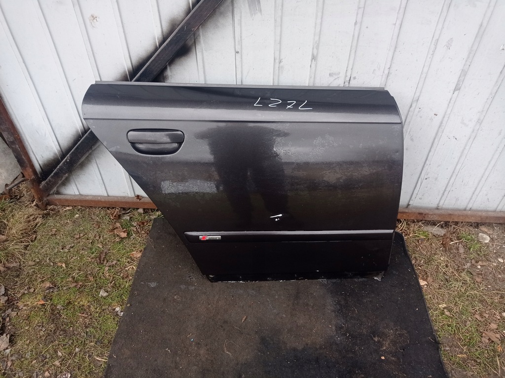 фото №1, Audi a4 b7 - дверь правый задняя - lz7l