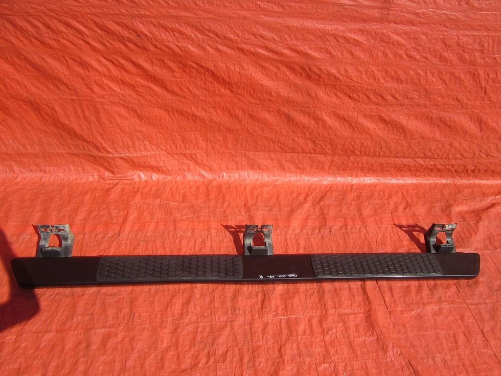 фото №1, Dodge ram 1500 2018 порог подножка правый