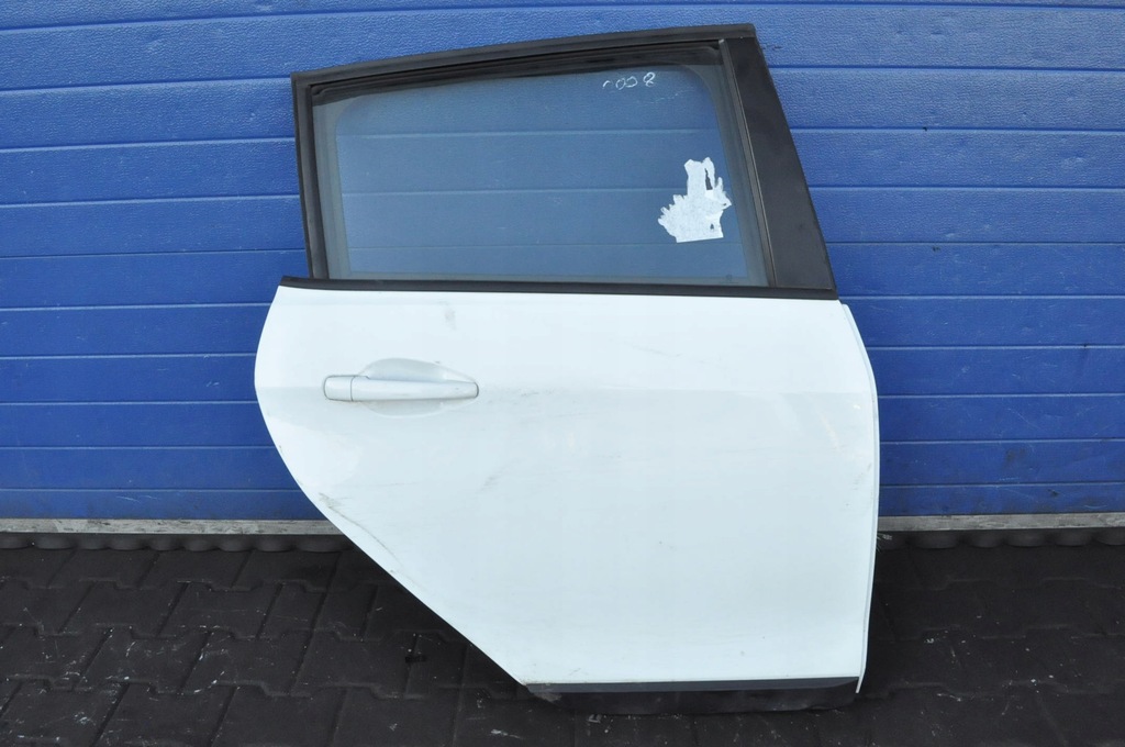 фото №1, Peugeot 2008 i дверь правый задняя задние