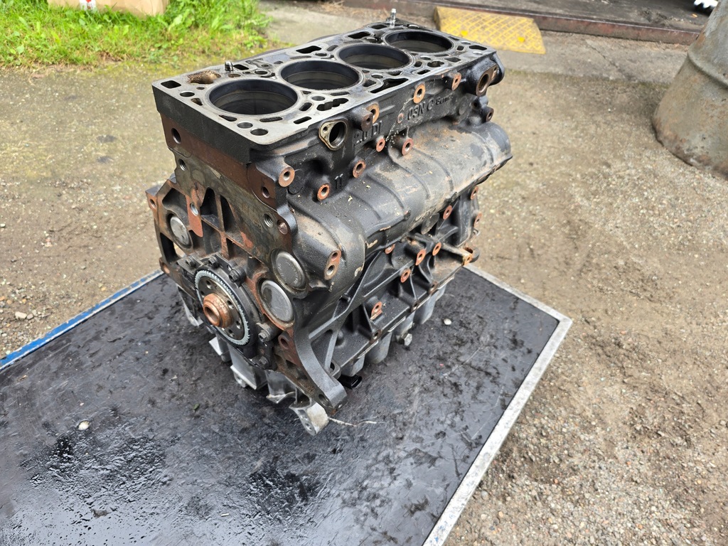 фото №5, Vw audi skoda seat 2,0 tdi двигун dfg блок двигуна блок wał 80tyś