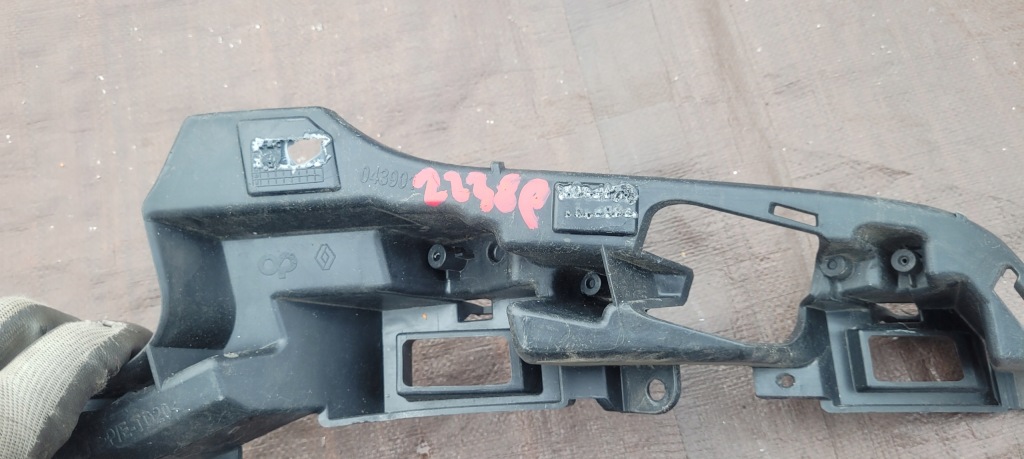 фото №2, Напрямна правий бампера перед renault talisman