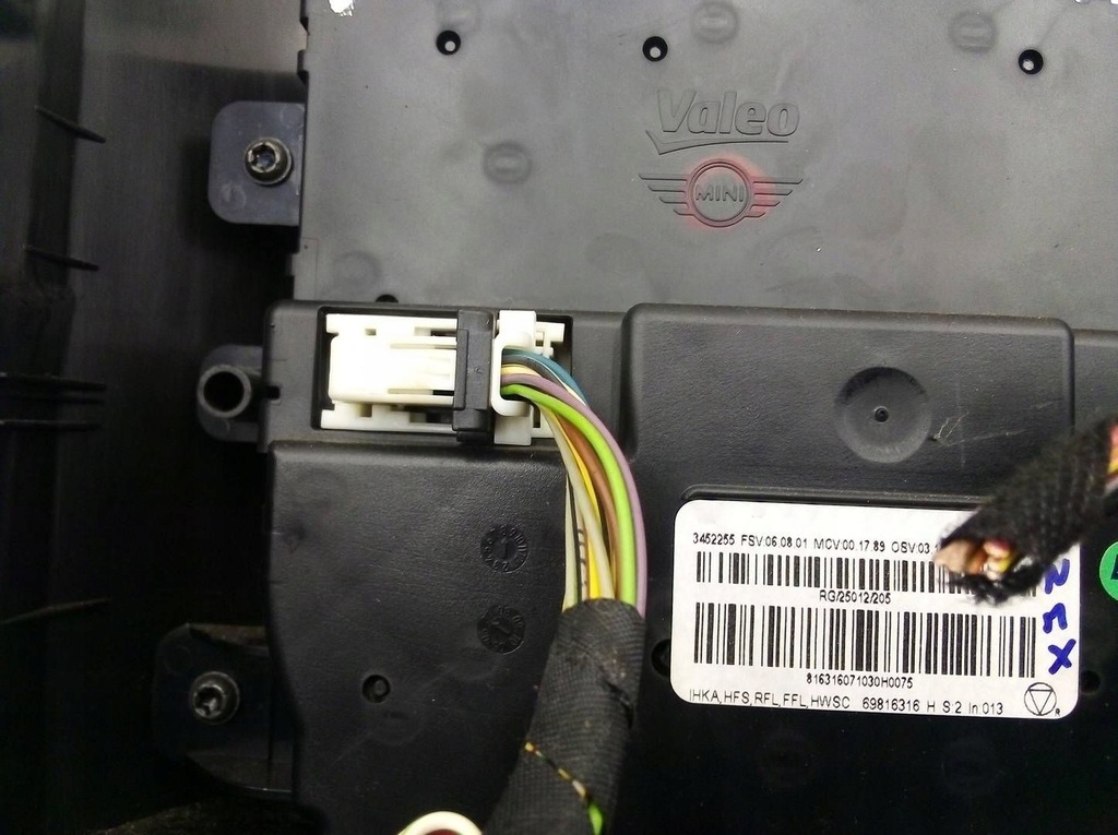 фото №7, Mini one - cooper clubman r55 2008 69816316 панель кондиционера