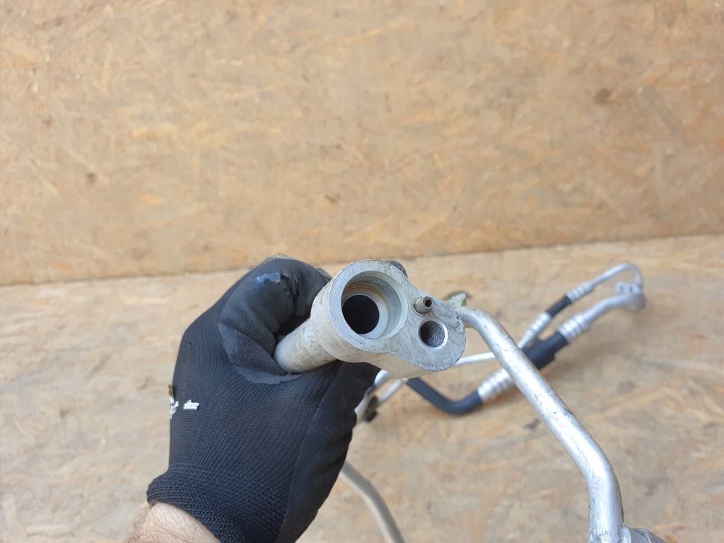 фото №9, Porsche panamera 970 шланг кондиционера