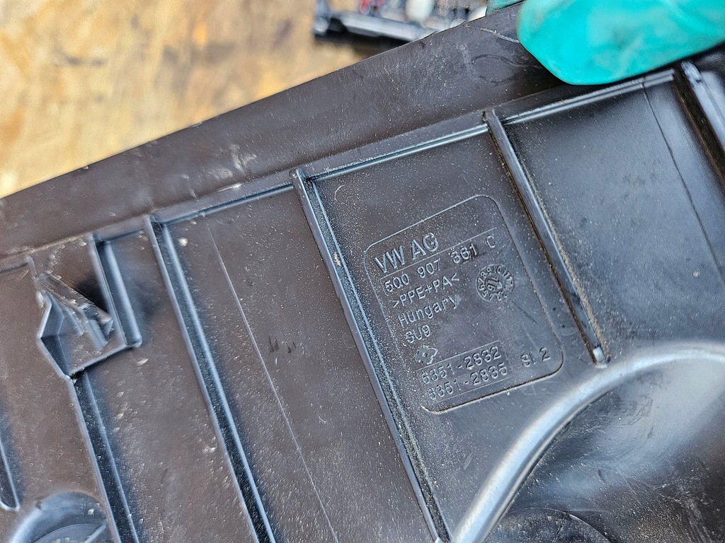 фото №9, Audi q5 коробка корпус запобіжників 5q0937125a