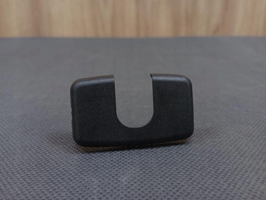 фото №1, Mercedes e-klasa a207 w207 захист права заглушка захист сонцезахисний