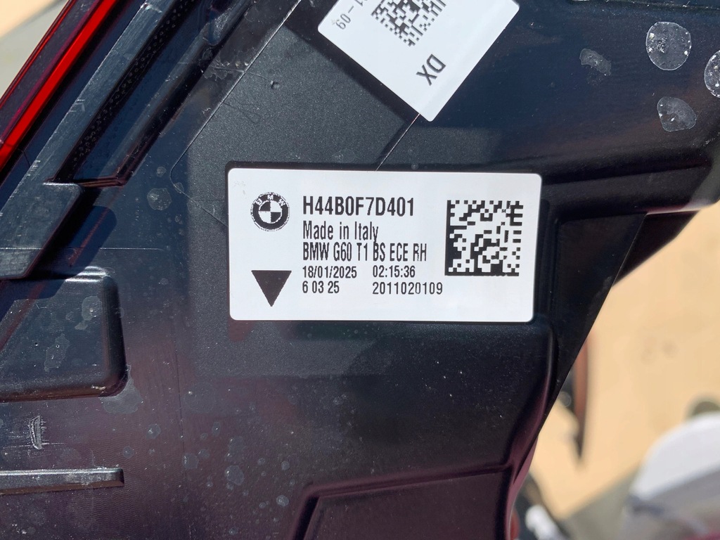 фото №9, Kompletny задняя крышка багажника бампер лампы балка направляющая бампера bmw 5 g60 416