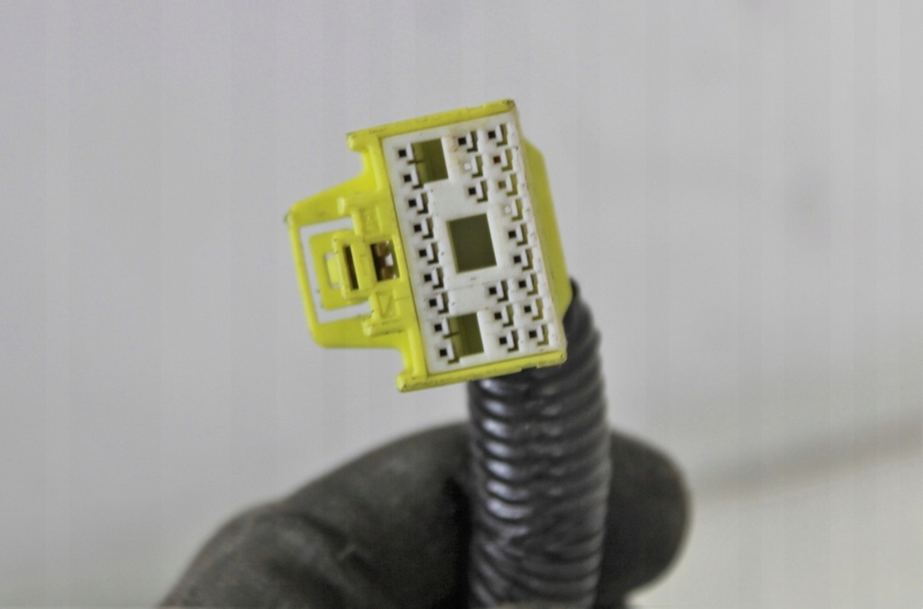 фото №6, Жгут подогрев сиденье mazda rx8 rx-8