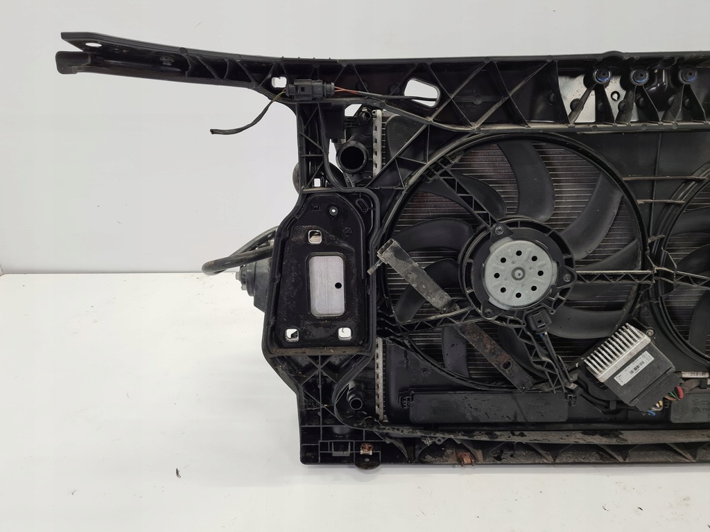 фото №5, Audi a4 b8 pas передний усилитель 3.2fsi механическая коробка передач