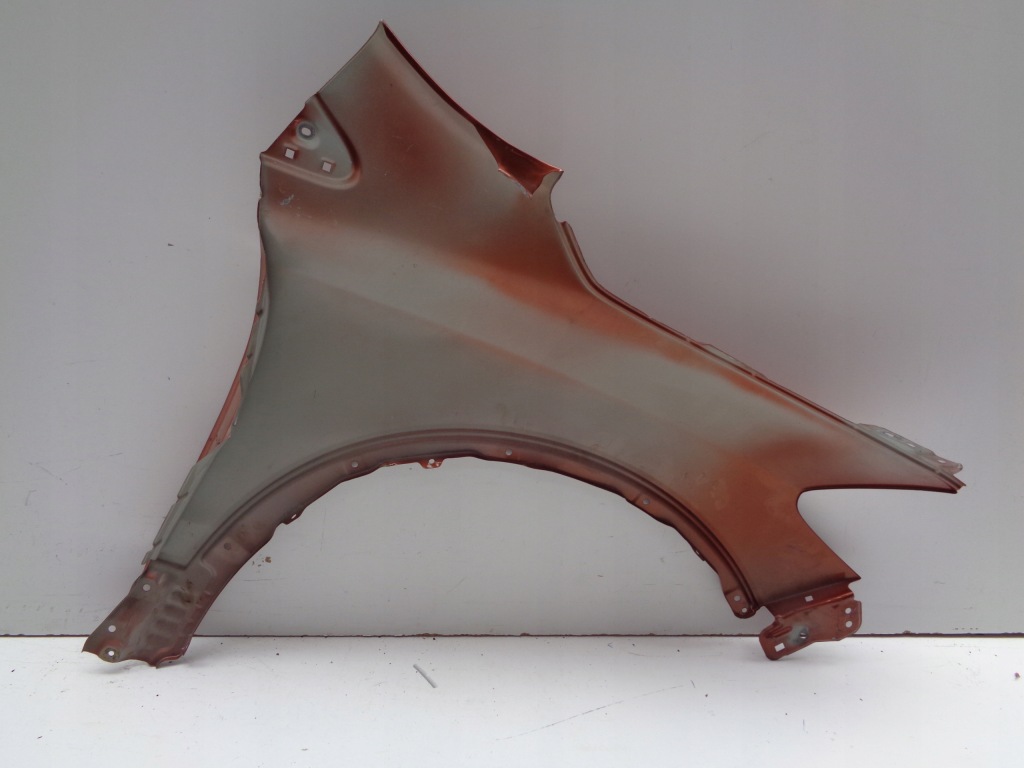 Крыло  левое  передний suzuki sx4 s-cross 13- nr 47382 Киев