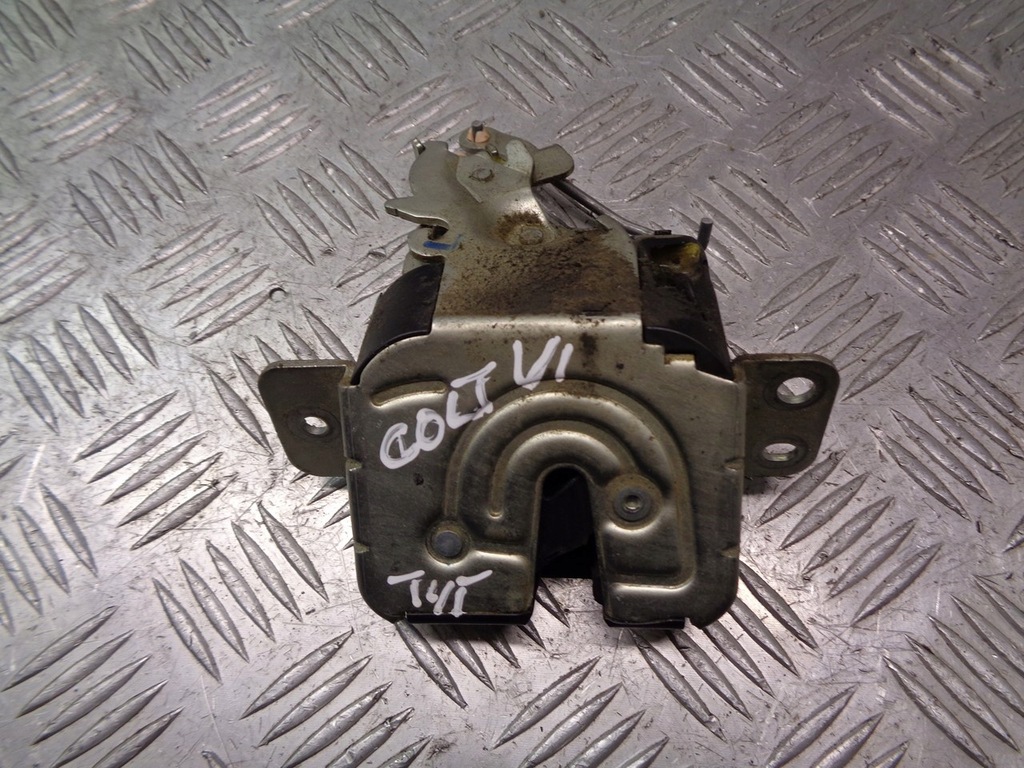 фото №1, Замок крышки багажника mitsubishi colt 1.1 mn141018