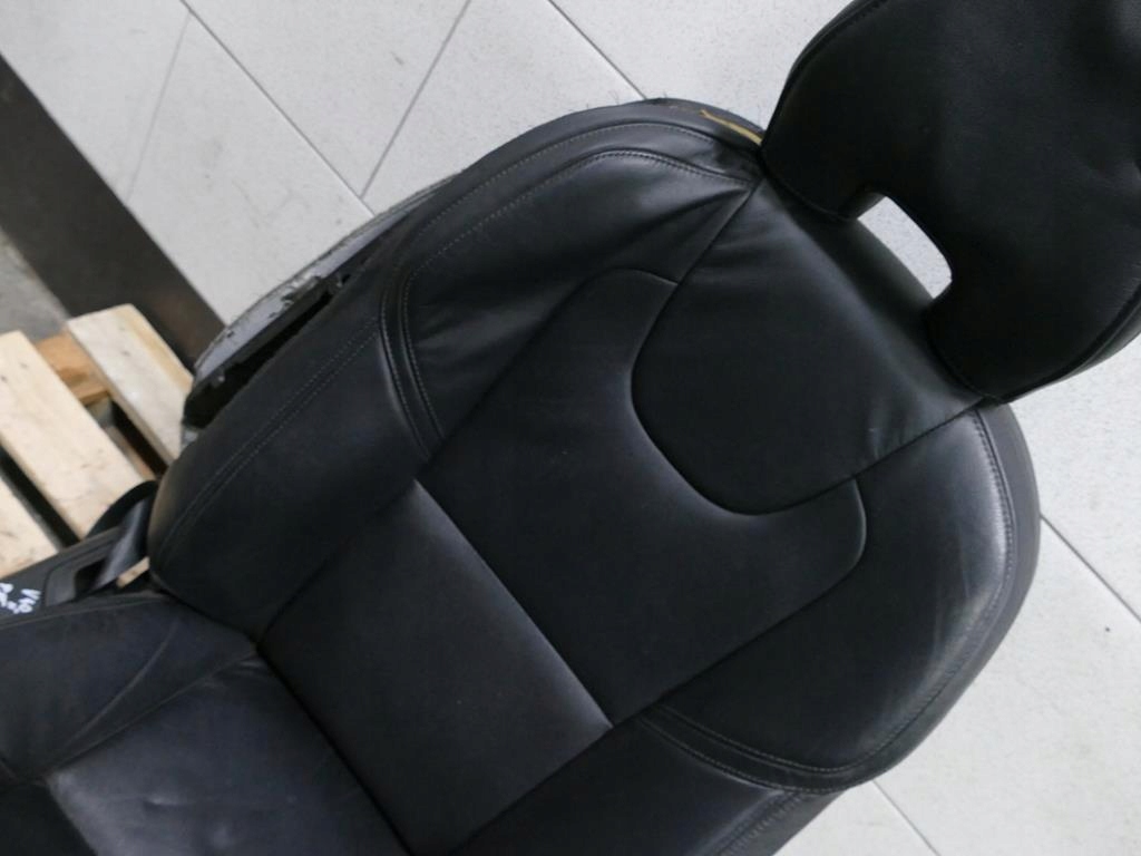 фото №6, Volvo v40 ii сидіння шкіряний чорний правий перед