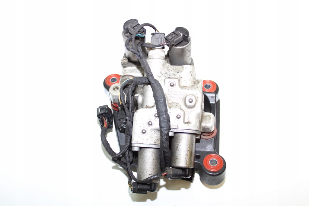 фото №4, Блок клапанный dynamic drive клапаны bmw 6 f06 f13 f01 f02 6775258