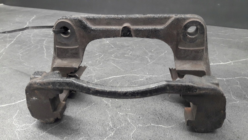 фото №2, Y01309a скоба правое перед renault scenic ii