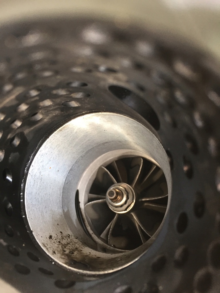 фото №5, Audi a5 8t 2.7 tdi турбонагнетатель 059145721b