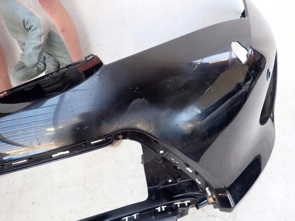 Toyota auris 2 12 - бампер перед передний spr pdc с Разборки