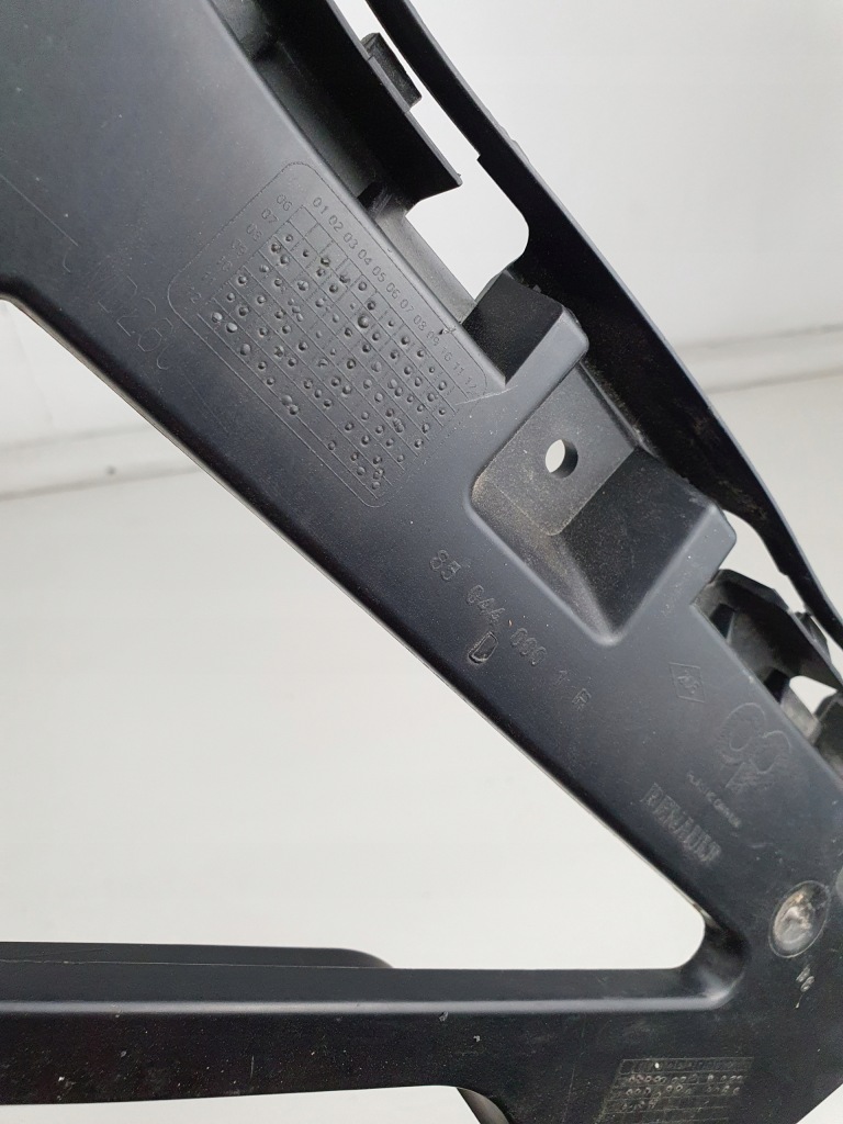 Renault laguna iii 3 2007 - hb направляющая кронштейн бампера задняя правый 850440001 в Украине