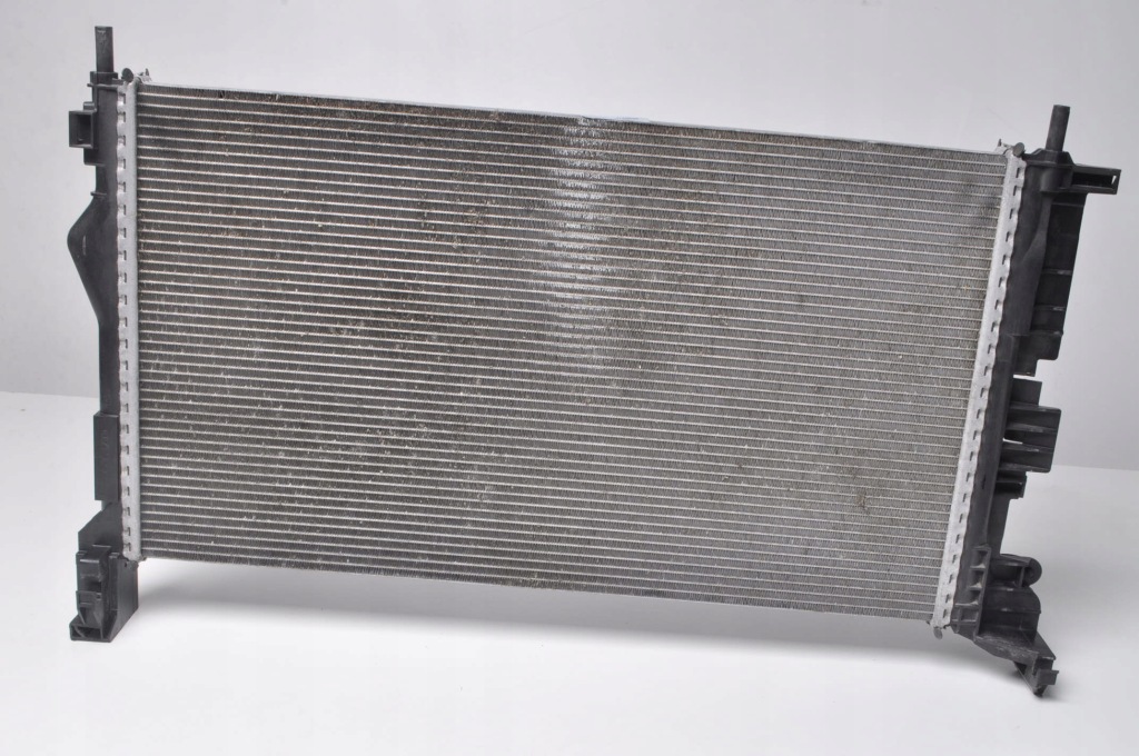 Купить Volvo s60 v60 xc60 xc90 v90 s90 d4 d5 t4 t5 t6 радиатор воды 31338288