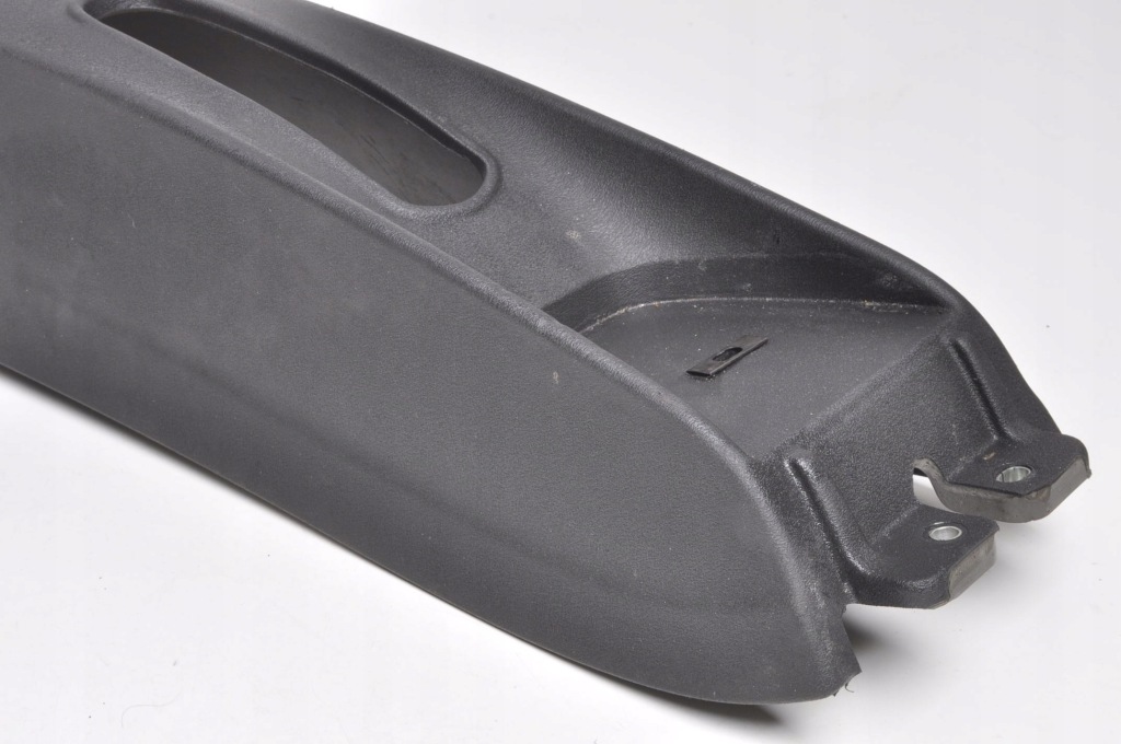 Купить Alfa romeo 4c туннель средний 156101406