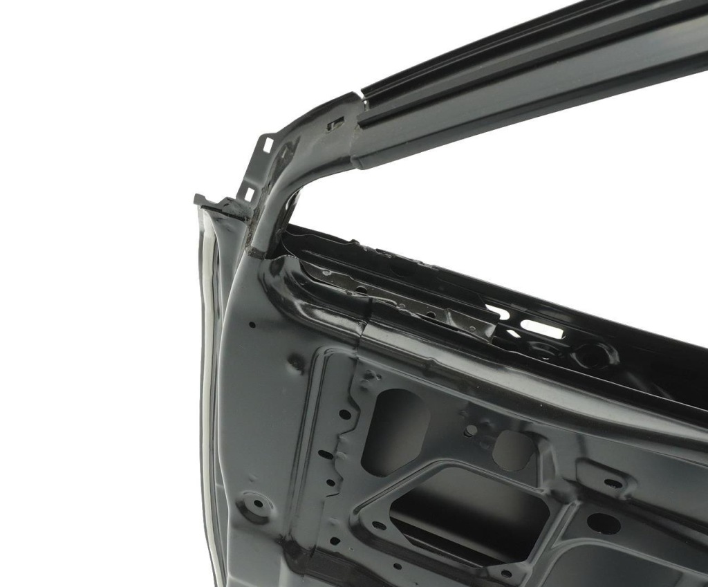 Дверь к subaru forester 2019-2024 60009sj0009p правый Киев