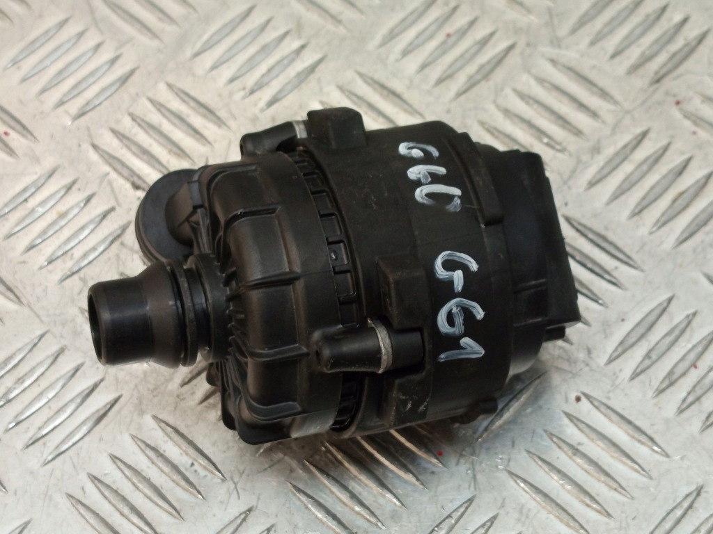 Bmw оригінальний номер 9455030 i4 g26 додаткова насос помпа води в Україні