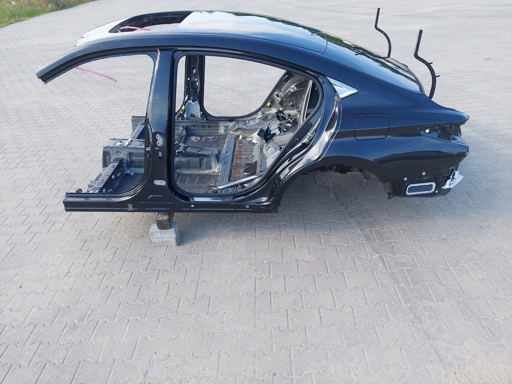 фото №1, Pas задня задній піддон крила лівий правий чверть lexus es vii 7 300 h 223