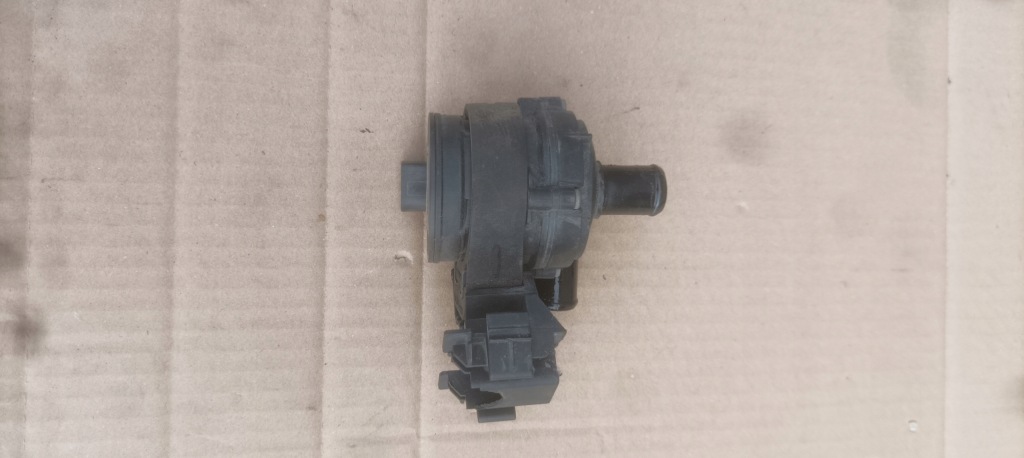 фото №1, Mercedes w177 w247 w118 a klasa додаткова помпа насос wody